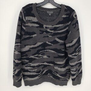 Barefoot Dreams CozyChic Seaside Camo Pullover Sweater L Crew Neck Gray Black